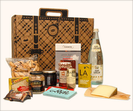 The Original Spanish Suitcase - Gourmet Souvenirs from Spain